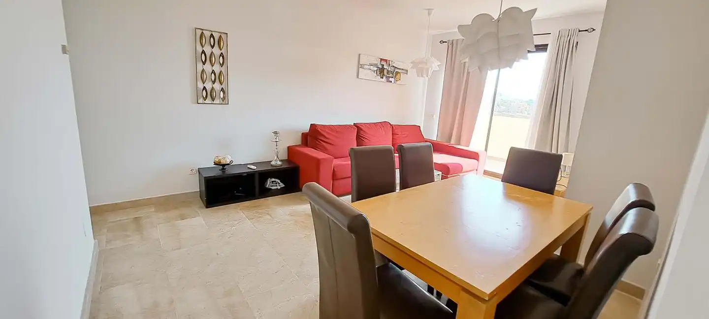 Attic for rent in La Duquesa