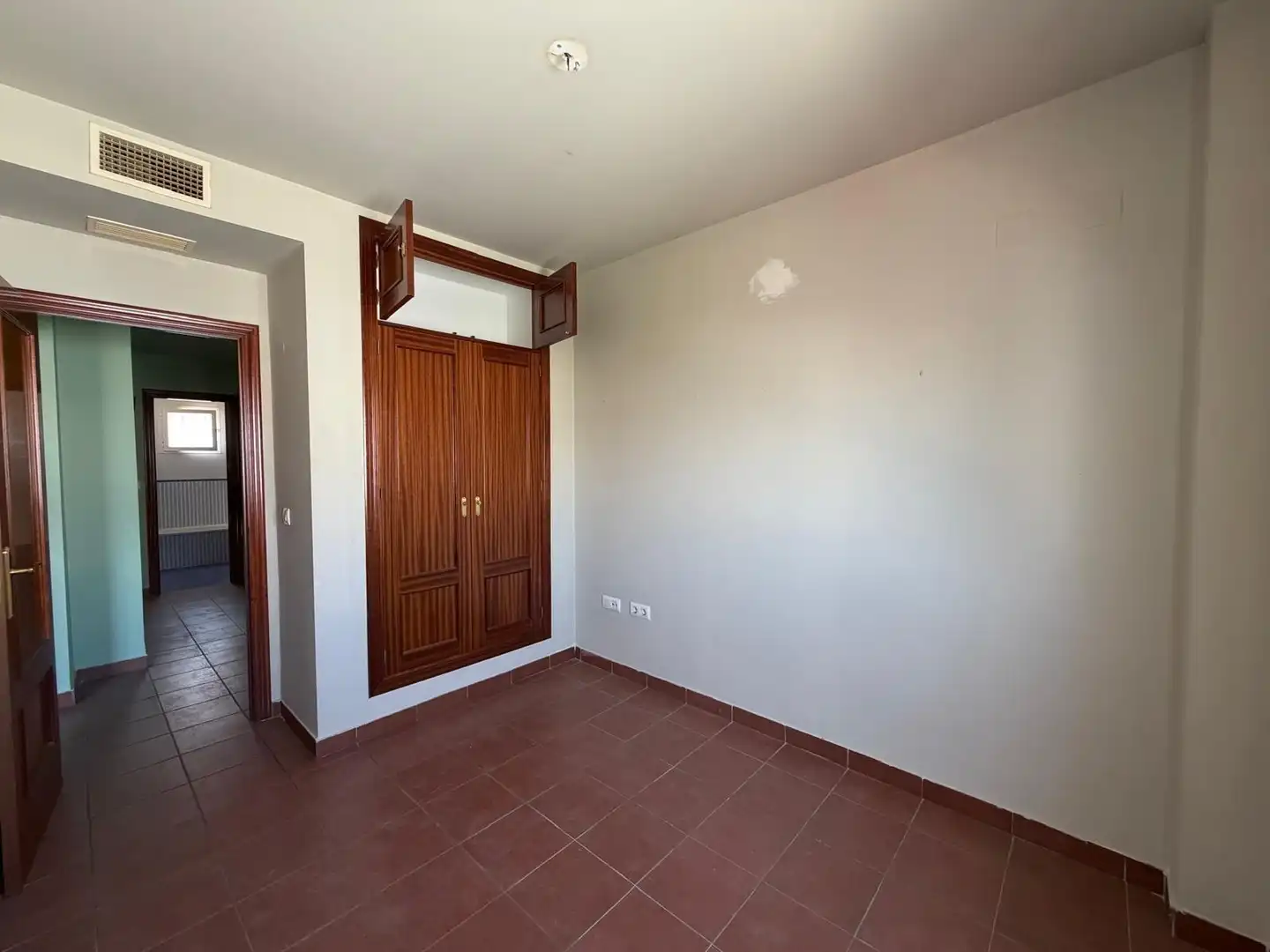 Habitación de Casa o chalet en venta en Utrera