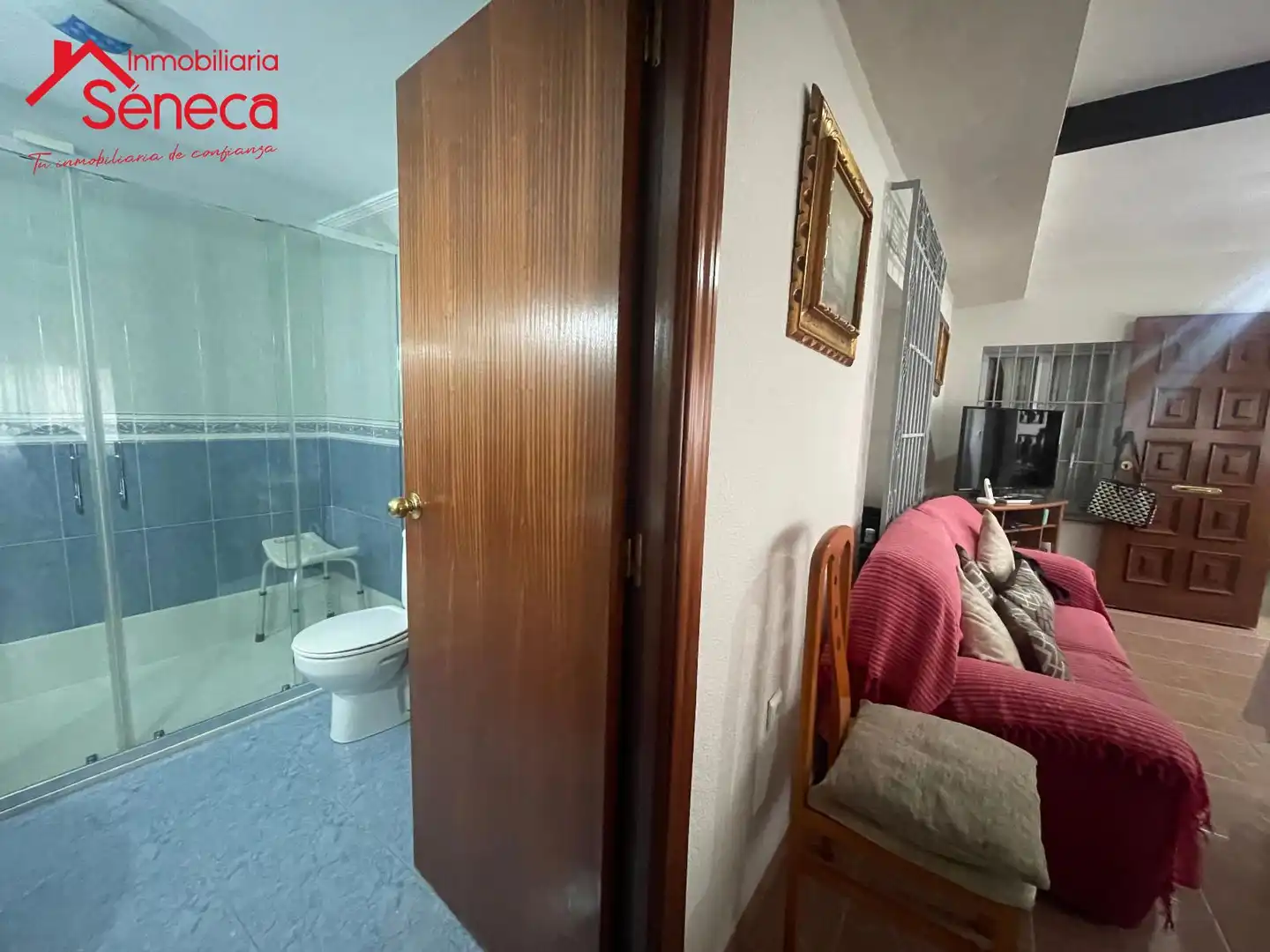 Bedroom of Houses for sale in Córdoba  with Air Conditioner and Storage room