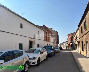 Vista exterior de Casa adosada en venda en Calzada de Calatrava