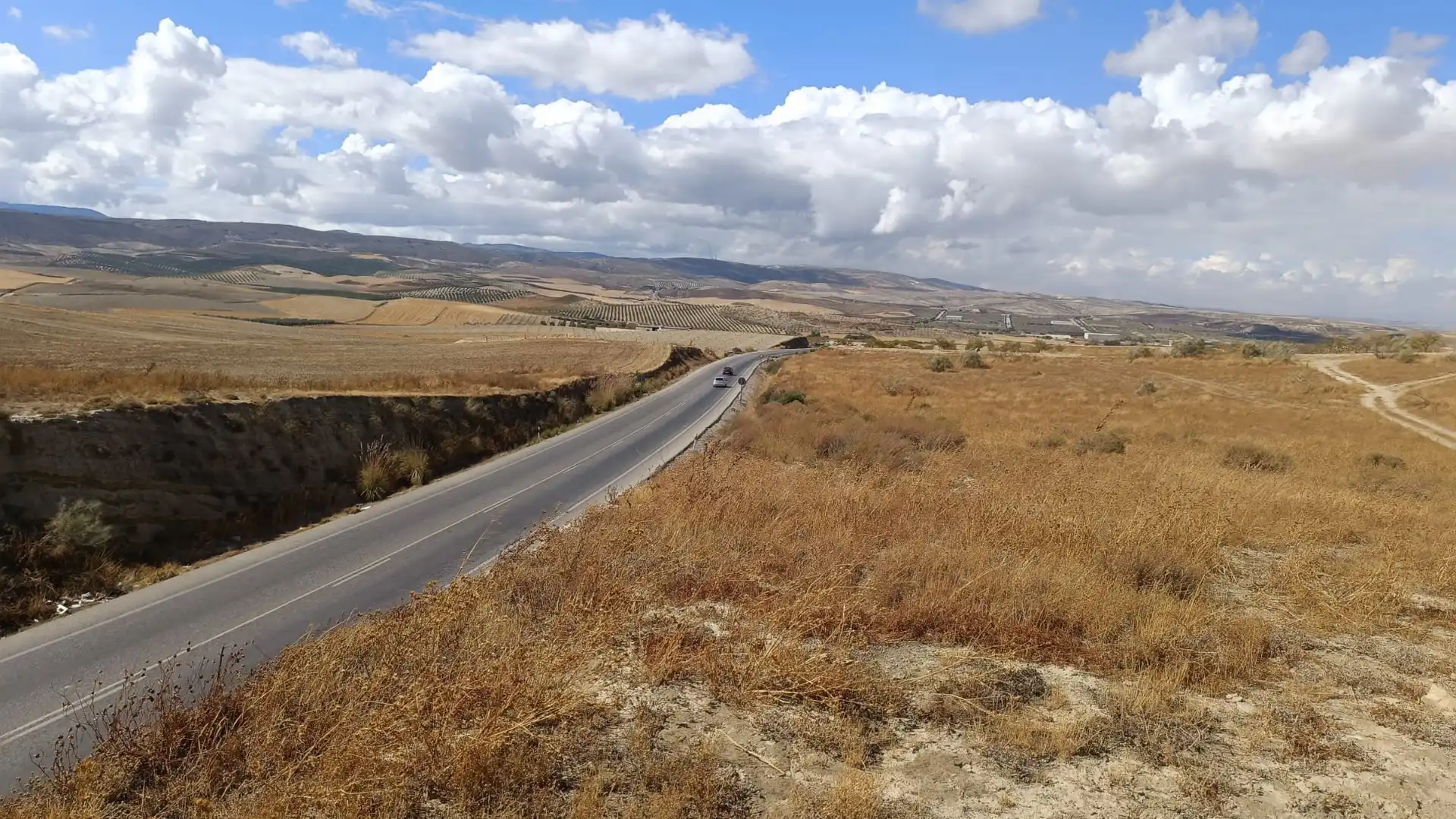 Vista exterior de Terreno en venta en Villa de Otura