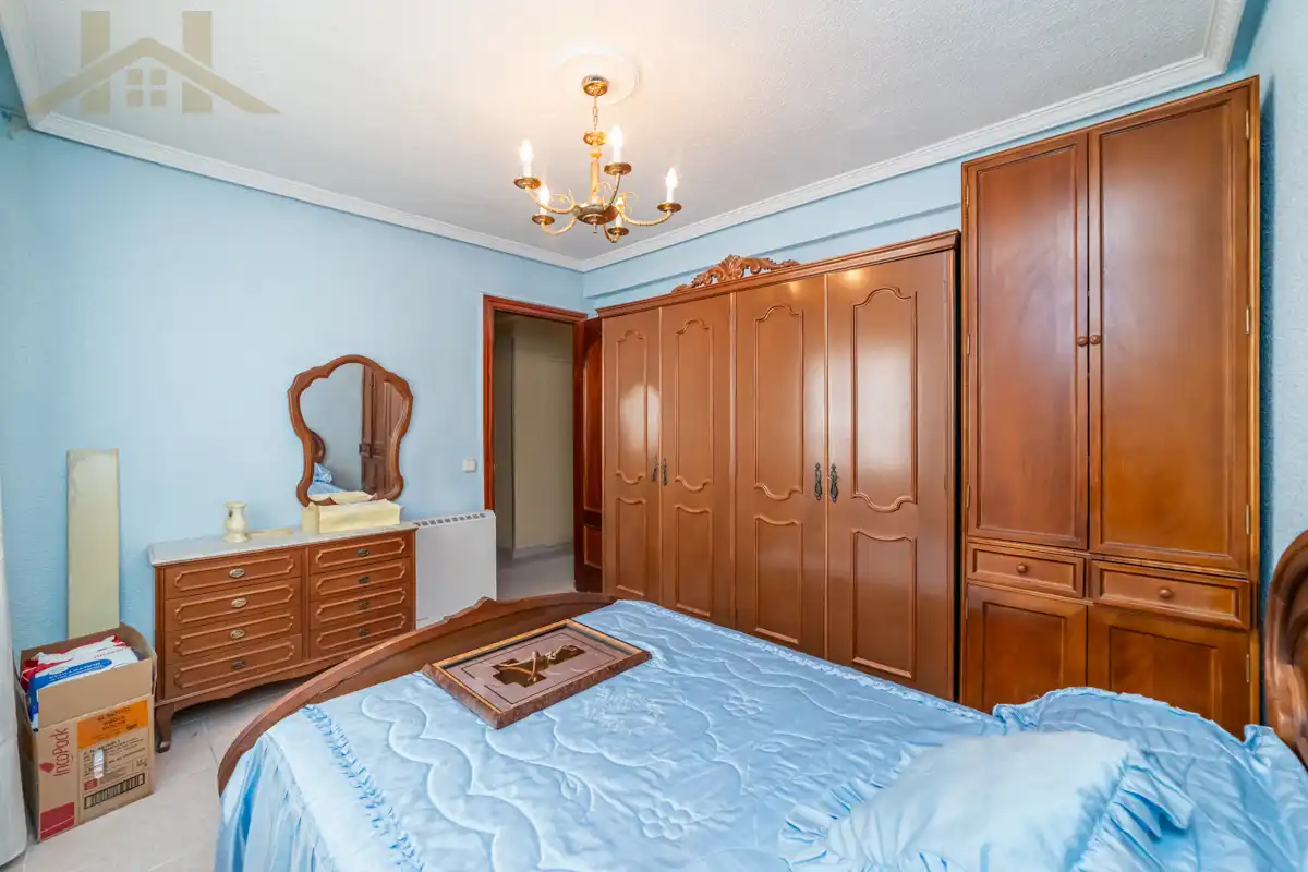 Bedroom of Flat for sale in Pinto  with Air Conditioner, Heating and Terrace
