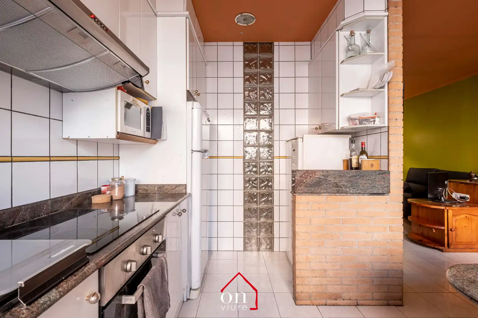 Cocina de Piso en venta en Terrassa con Calefacción, Horno y Internet