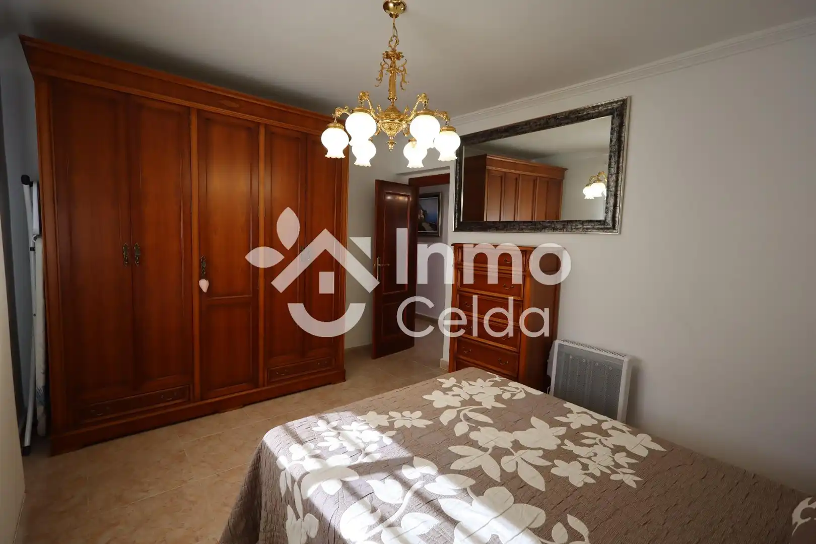 Habitación de Casa o chalet en venta en Torrent con Aire acondicionado, Calefacción y Jardín privado
