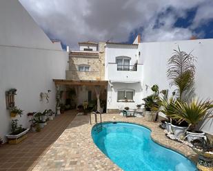 Piscina de Casa o xalet en venda en Antigua amb Terrassa, Piscina i Balcó