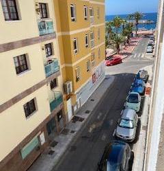 Vista exterior de Apartament de lloguer en Mogán amb Balcó