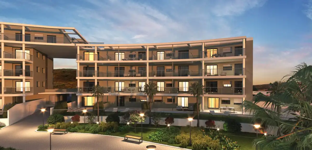 Vista exterior de Planta baja en venta en Manilva con Aire acondicionado, Terraza y Piscina comunitaria