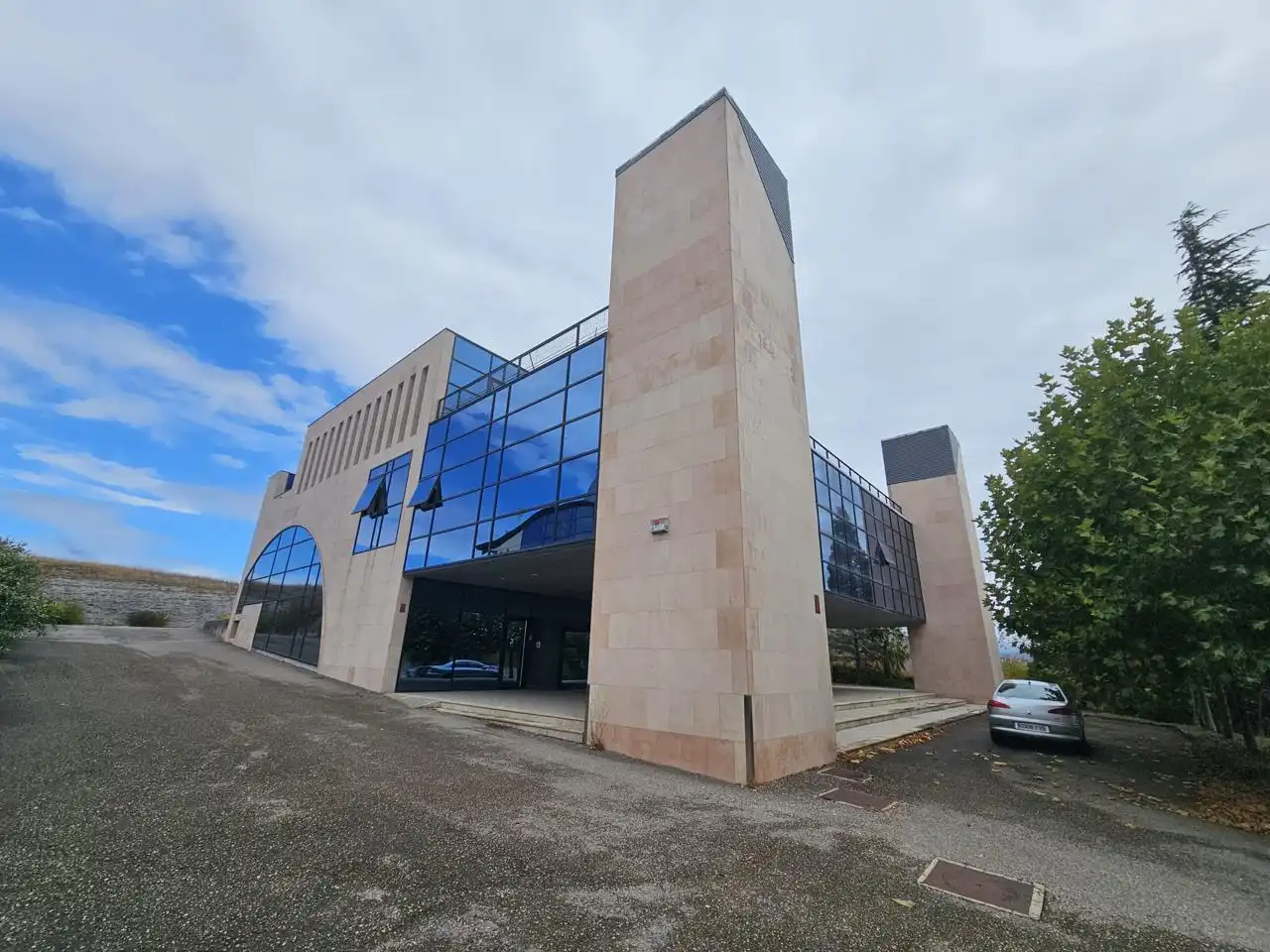 Außenansicht von Büro zur Miete in Vitoria - Gasteiz
