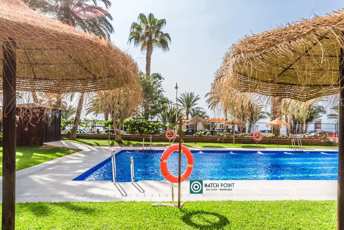 Swimming pool of Flat for sale in Almuñécar  with Furnished