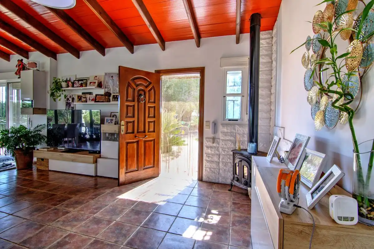 Casa rústica amb terrassa en venda a Av. 8 de Marzo, imagen 6