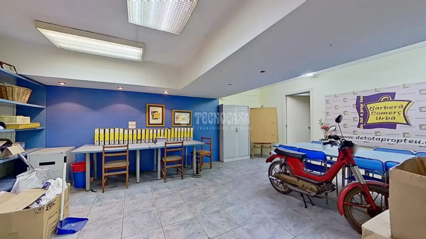 Local en venta en Barberà del Vallès