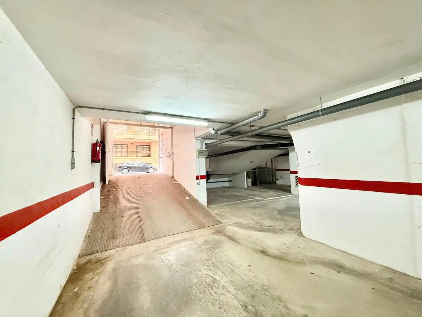Parkplatz von Wohnungen zur Miete in Playa del Cura
