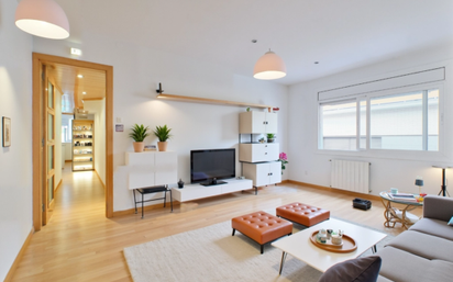 Living room of Flat for sale in  Barcelona Capital  with Heating