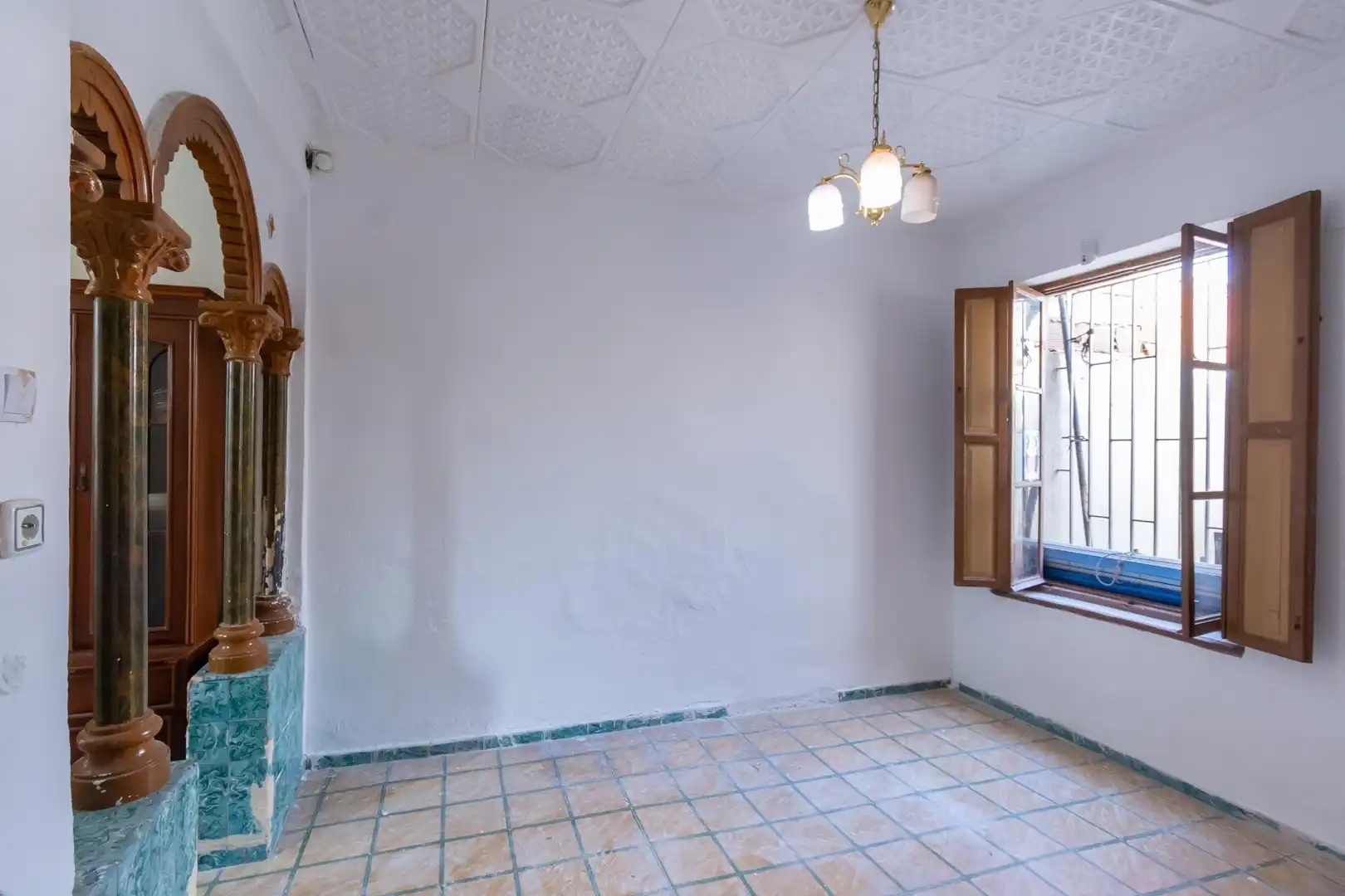 Houses for sale in Cartagena  with Storage room