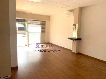Local comercial en venda a Puerto de la Torre - Atabal