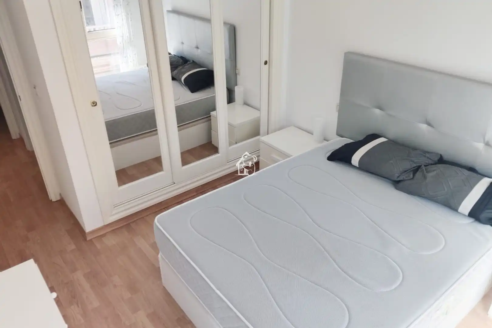 Schlafzimmer von Wohnungen zur Miete in Guardamar del Segura mit Klimaanlage, Terrasse und Möbliert