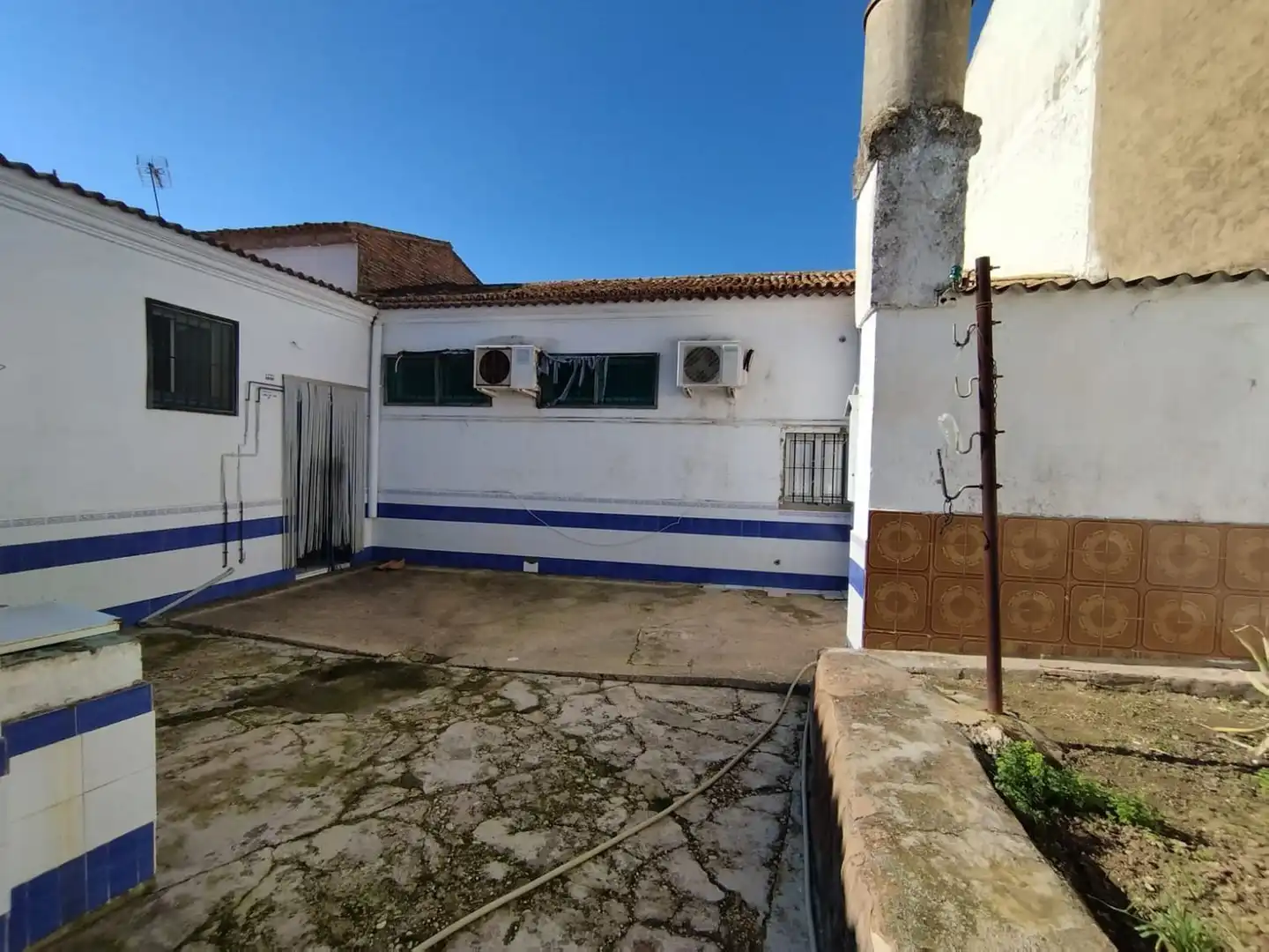 Local en venta en FONTANILLA, 22, Beas