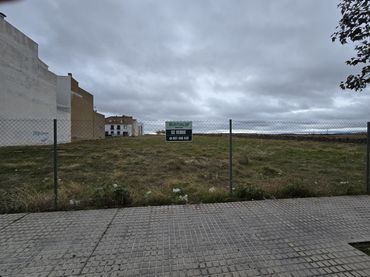 Terreno residencial en venta en Calle Cádiz 80