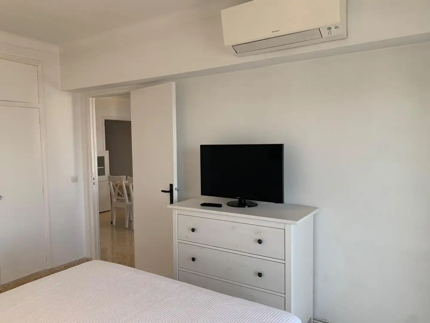 Schlafzimmer von Dachboden zur Miete in Can Picafort