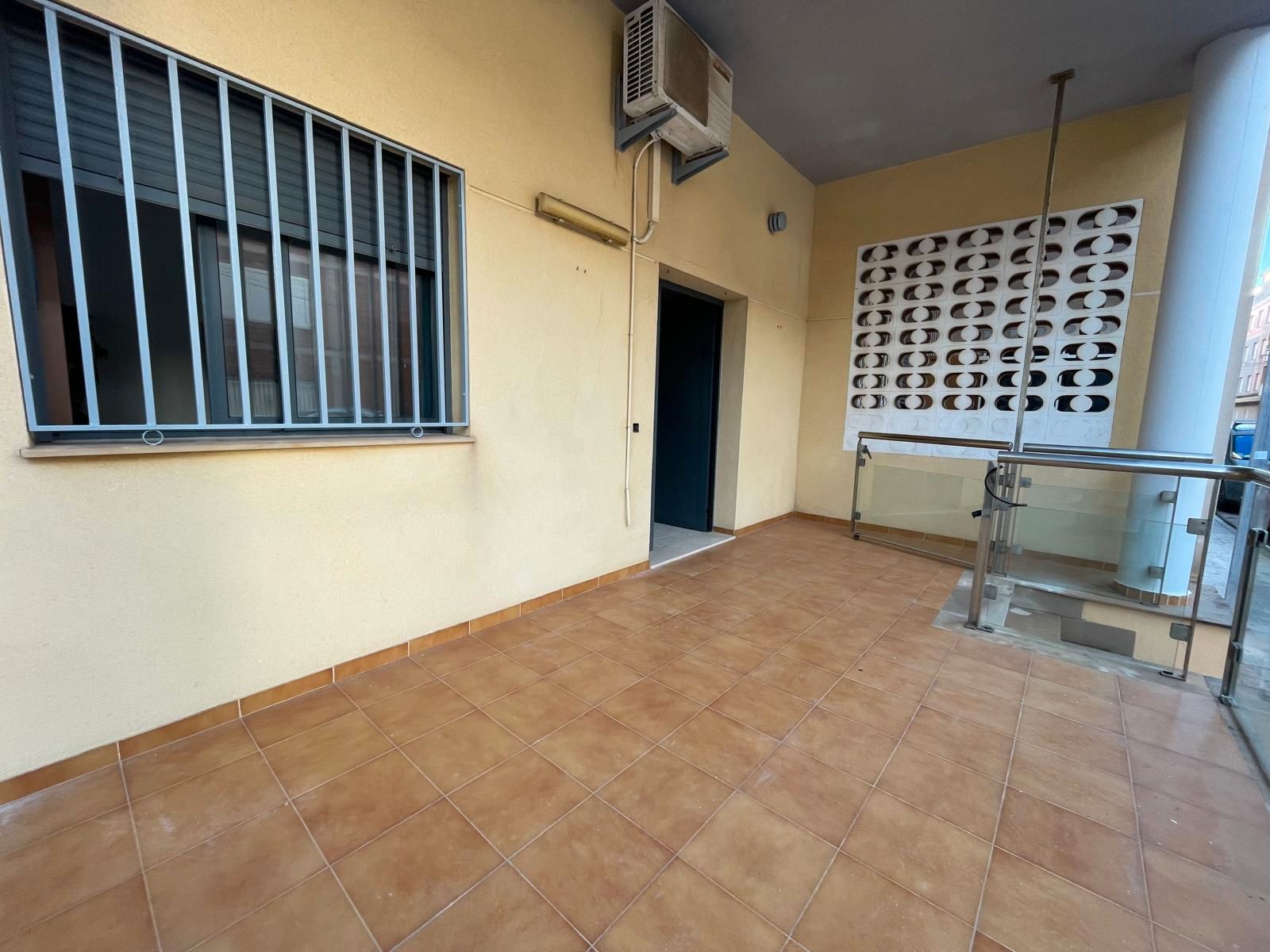 Apartment to rent in Carrer Eduardo Dato, Moncófar Playa