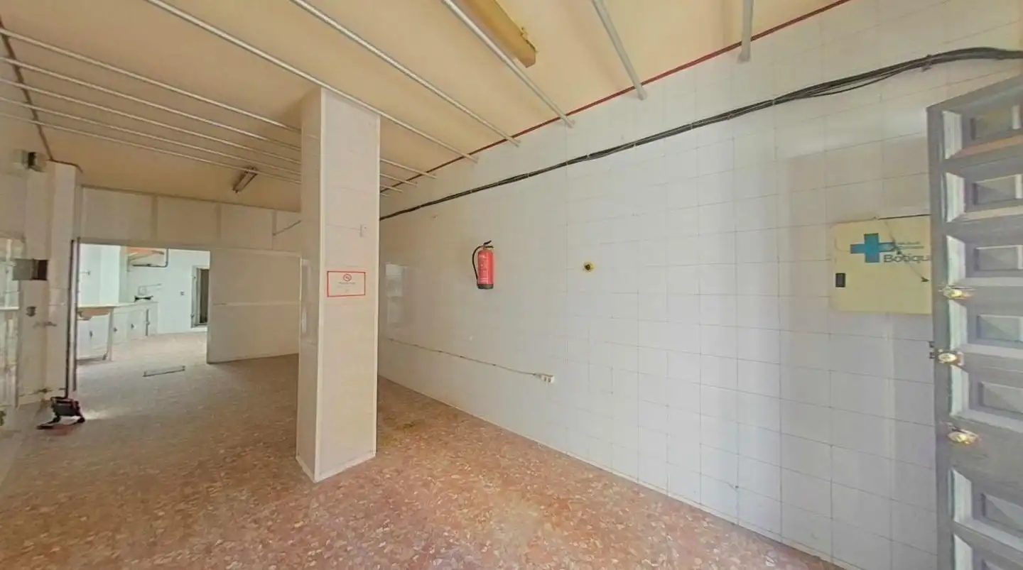 Local comercial en venda a Larga, imagen 3