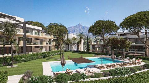 Exclusiva promoción residencial de lujo en Nueva Andalucía, MarbellaPresentamos una exclusiva promoción boutique situada en una de