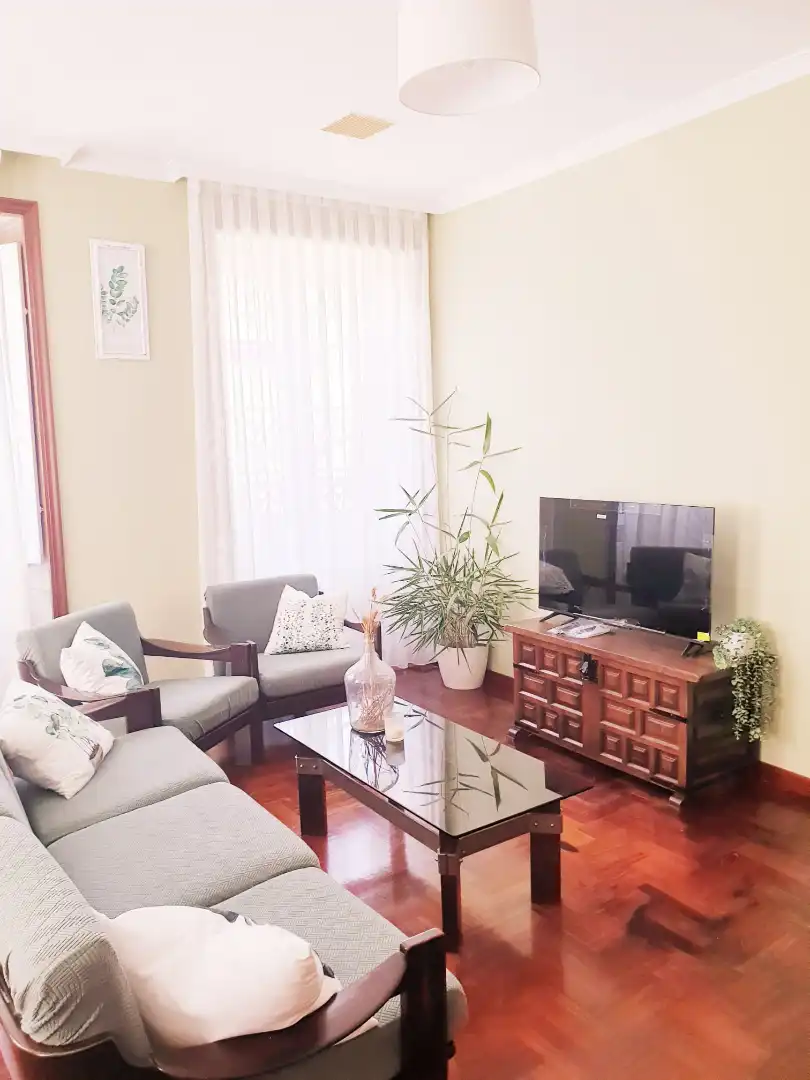 Sala de estar de Piso de alquiler en Santiago de Compostela  con Amueblado