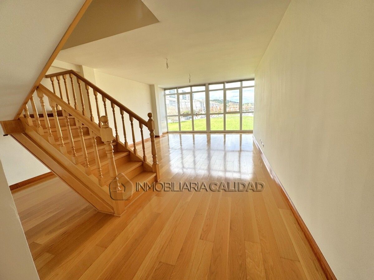 Exterior view of Flat for rent in Burgos Capital  with Heating and Storage room