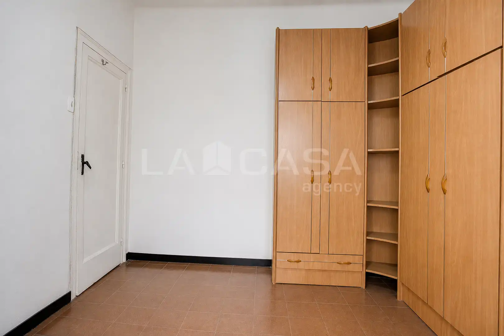 Flat for sale in Barcelona  with Heating and Terrace