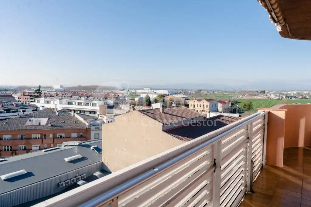 Terraza de Dúplex de alquiler en Mollerussa con Aire acondicionado, Calefacción y Parquet