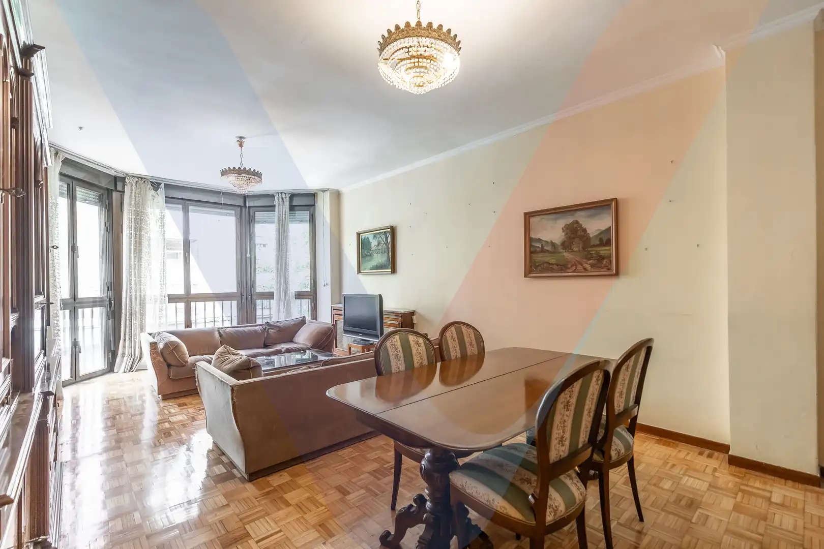 Sala d'estar de Pis en venda en Madrid amb Calefacció