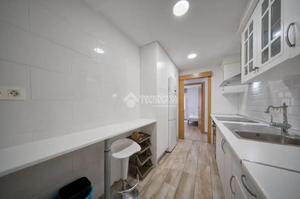 Cocina de Piso en venta en Valladolid con Calefacción y Terraza