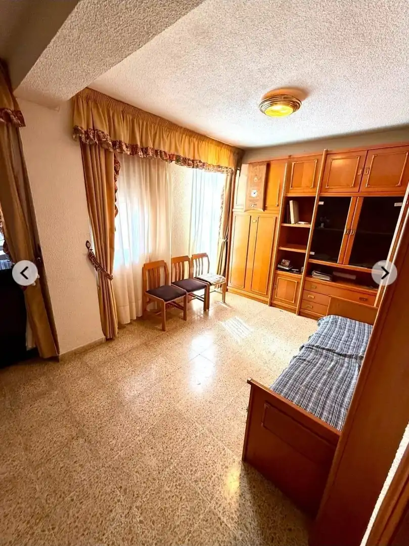 Habitación de Piso en venta en Córdoba con Aire acondicionado y Trastero