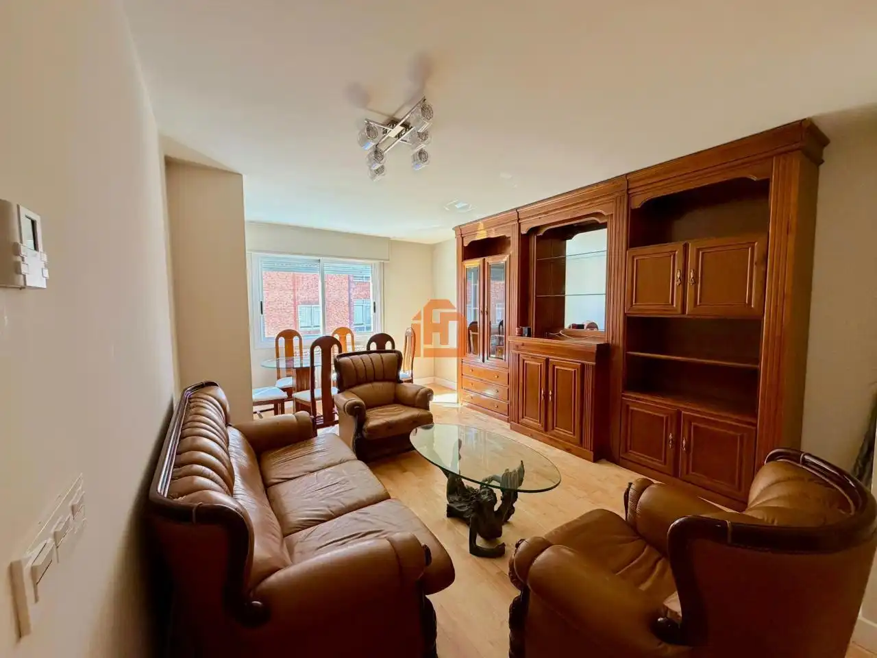 Sala de estar de Apartamento de alquiler en San Andrés del Rabanedo con Calefacción, Parquet y Amueblado