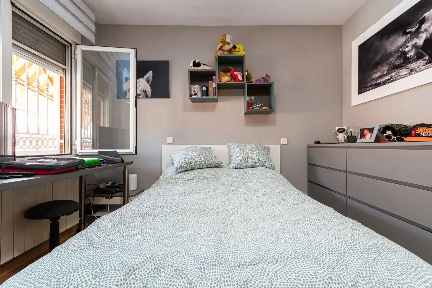 Bedroom of Houses for sale in Fuenlabrada  with Air Conditioner, Heating and Storage room
