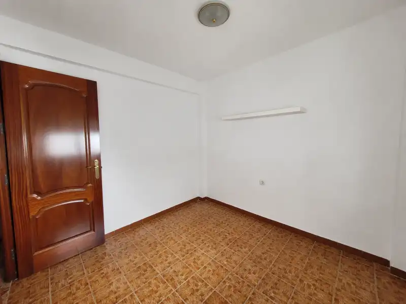 Piso en venta en Málaga con Aire acondicionado, Calefacción y Horno