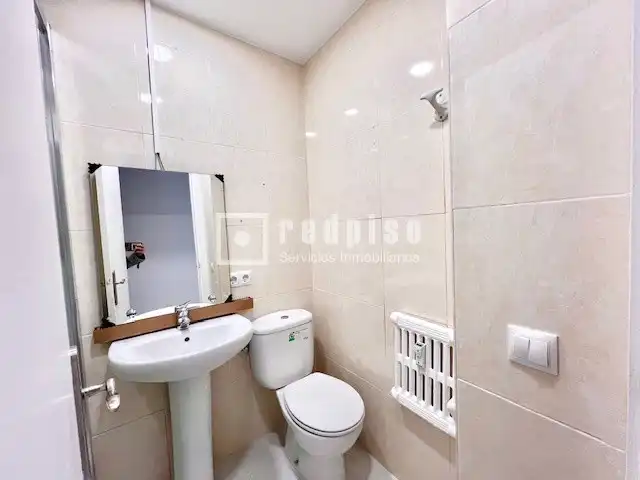 Baño de Estudio de alquiler en Tetuán