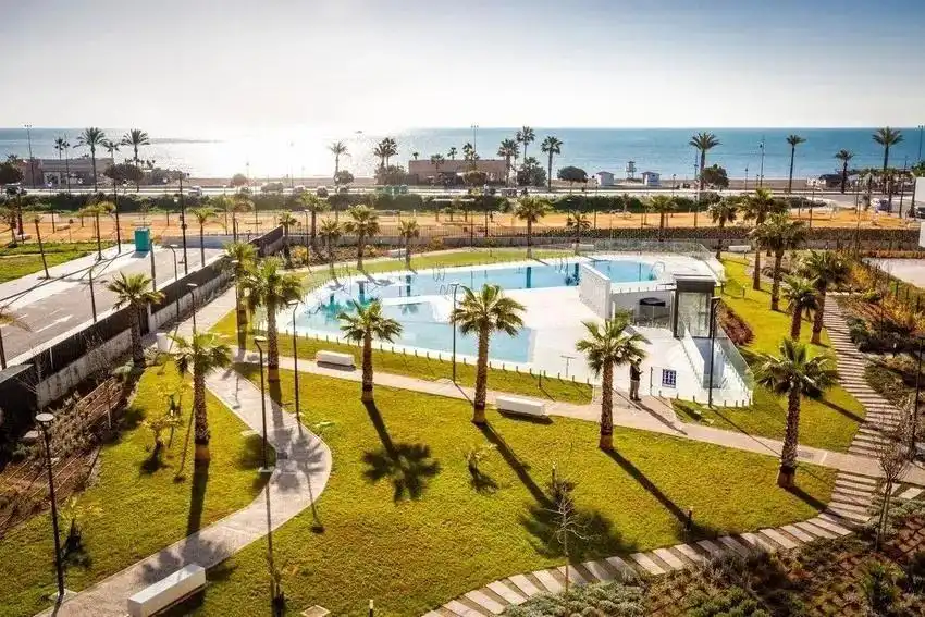 Piso con piscina en venta en Los Álamos, imagen 2