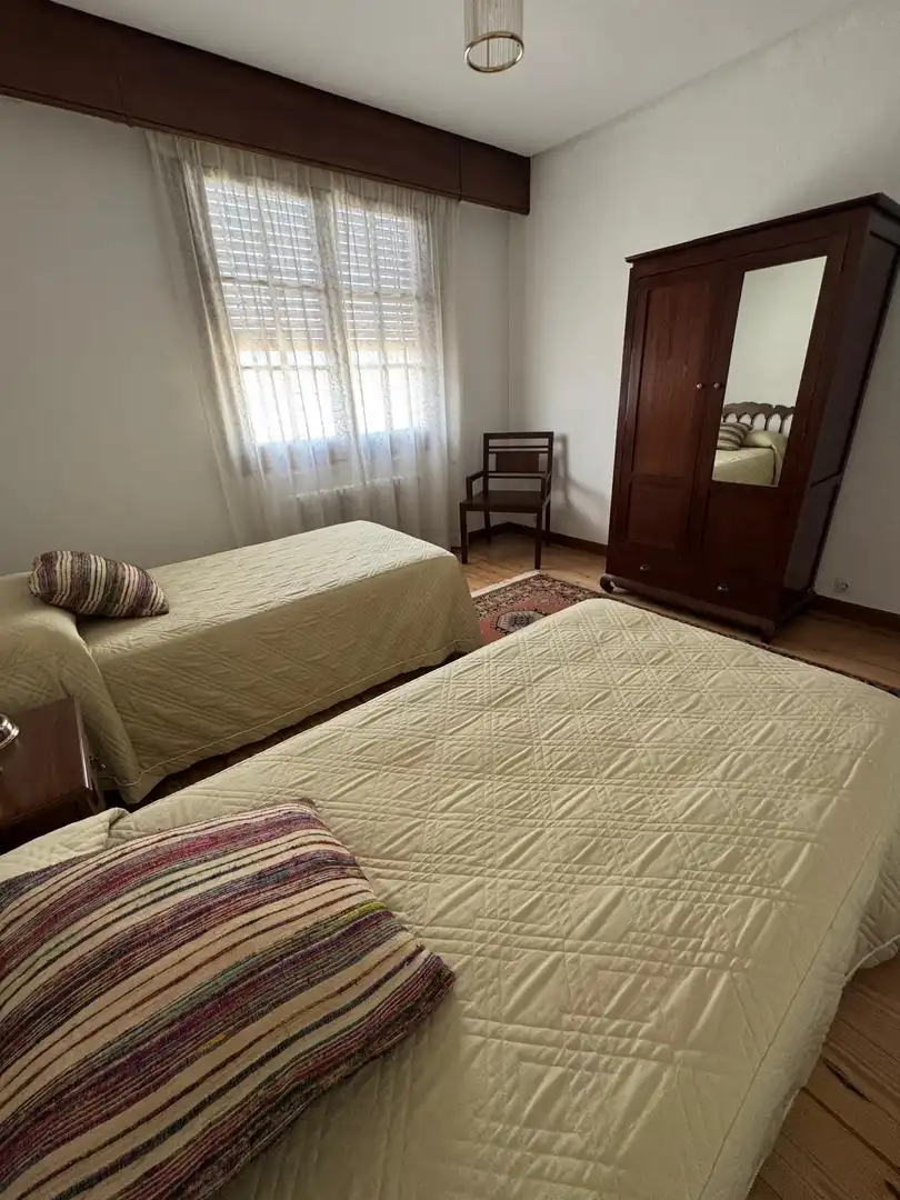 Dormitori de Casa o xalet en venda en Madrigal de las Altas Torres amb Calefacció