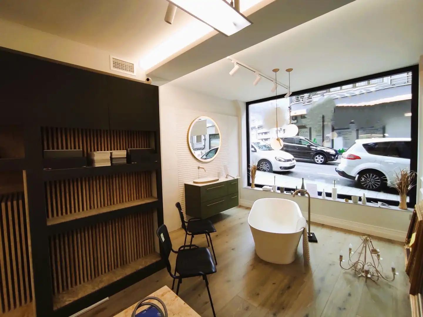 Badezimmer von Geschaftsraum zur Miete in Eibar mit Klimaanlage und Heizung