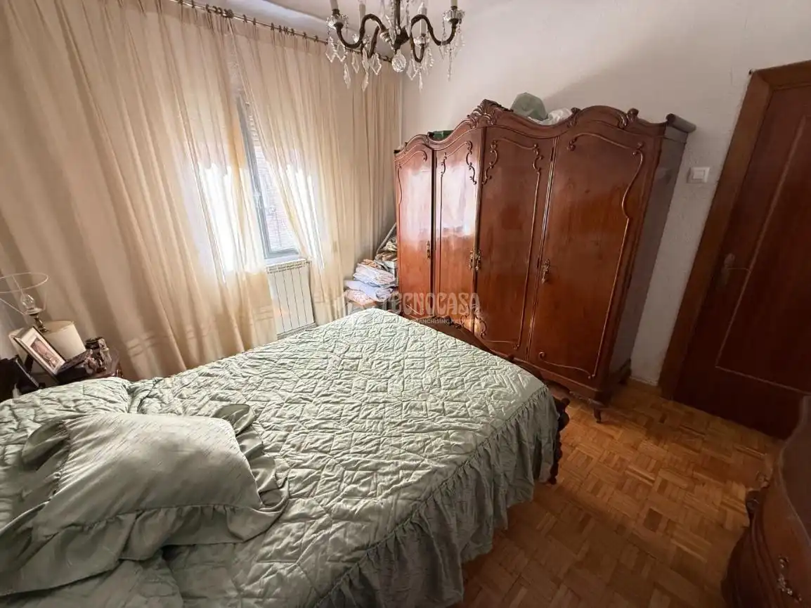 Habitación de Piso en venta en Talavera de la Reina con Aire acondicionado, Calefacción y Amueblado