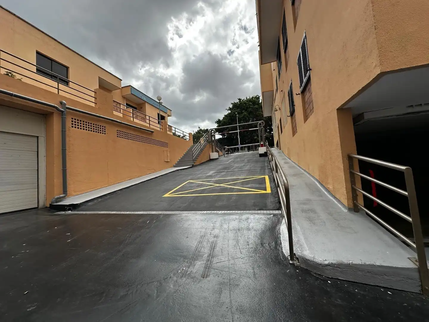 Aparcament de Apartament en venda en San Fernando