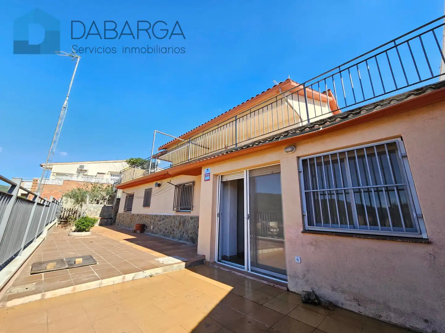 Vista exterior de Casa o chalet en venta en Viladecavalls con Calefacción, Terraza y Trastero