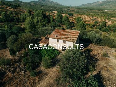 Maison rustique avec jardin à vendre à Useras /  Les Useres