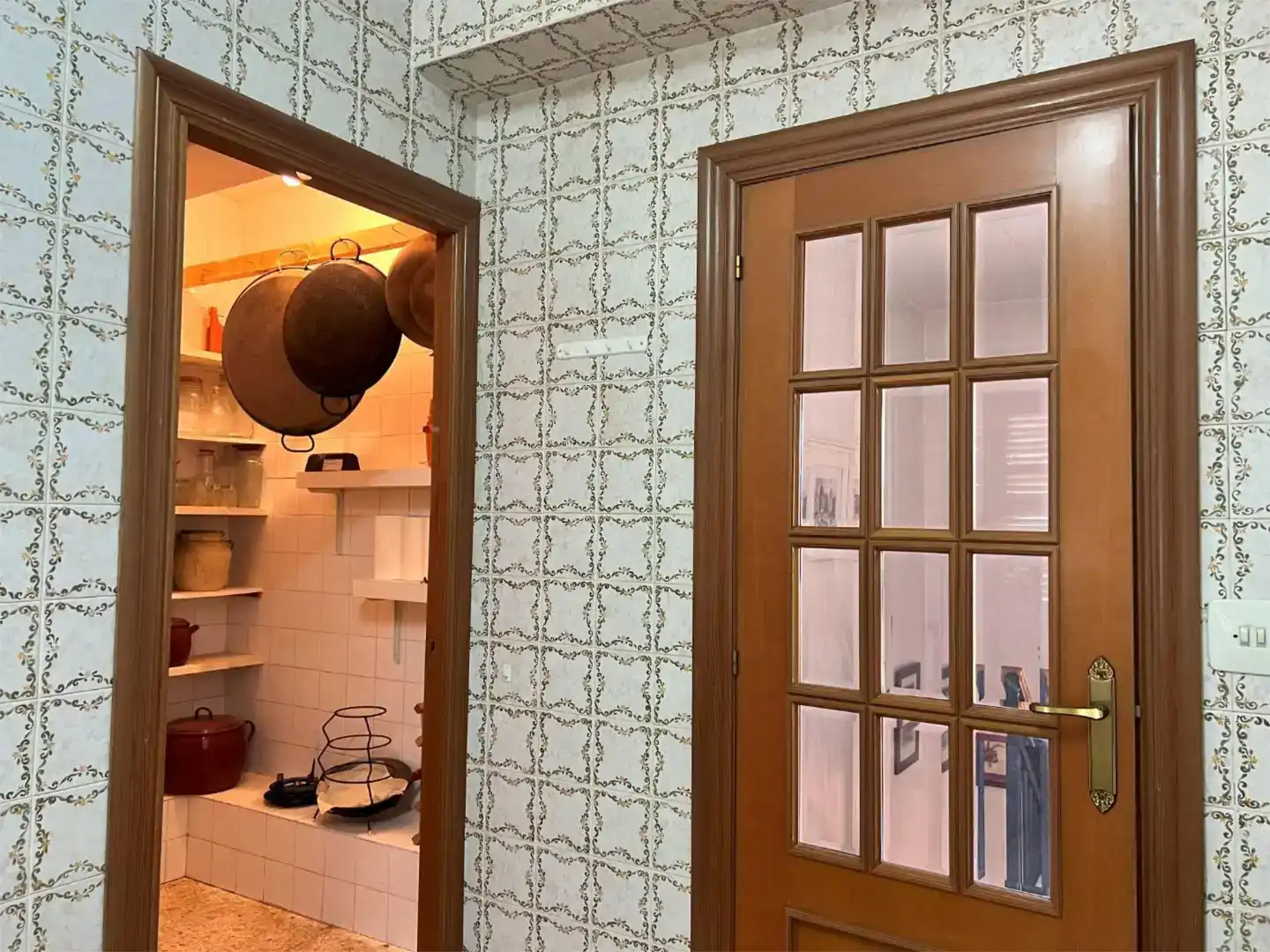 Kitchen of Flat for sale in Camporrobles  with Private garden, Storage room and Furnished