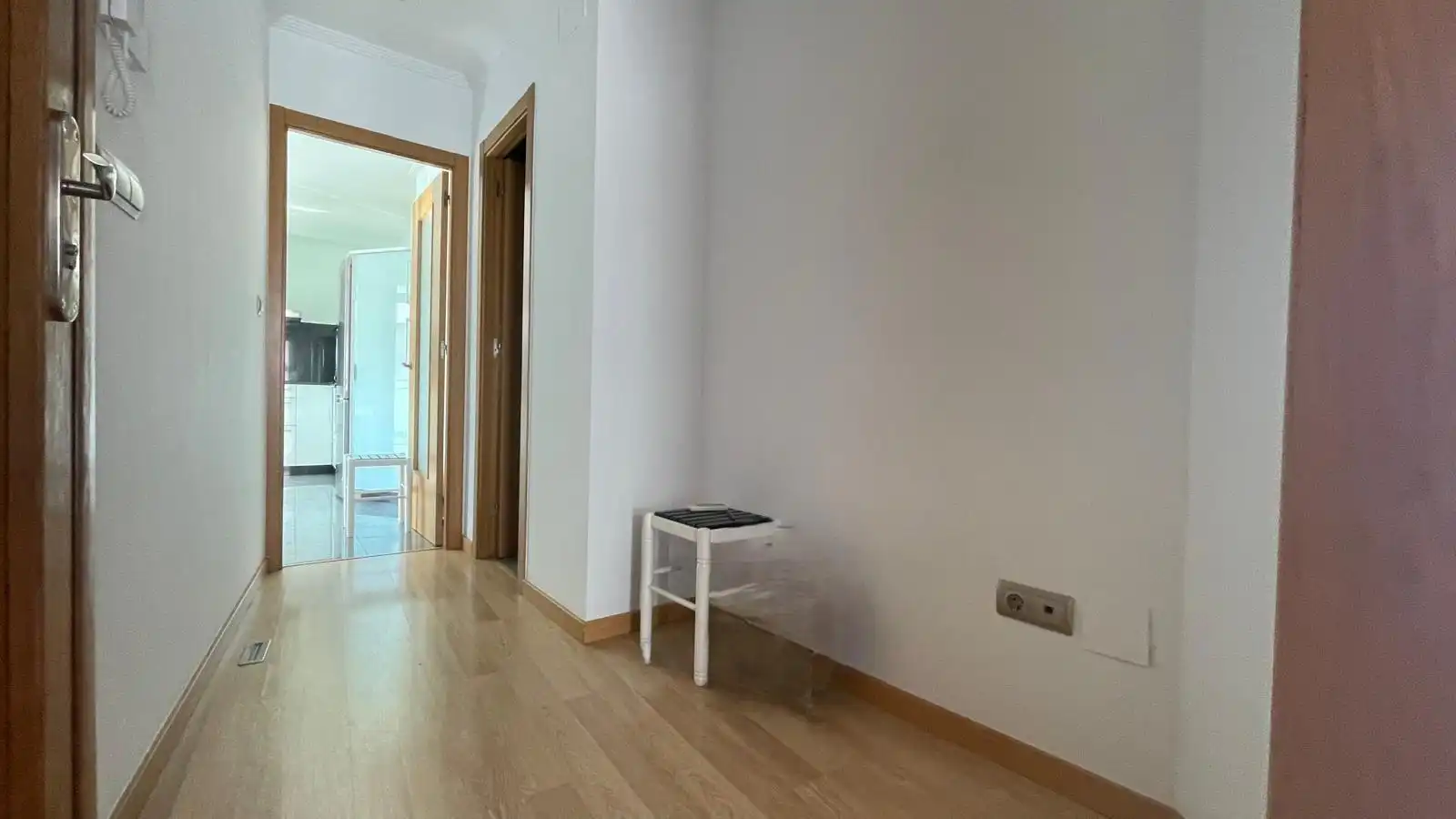 Wohnung zum Verkauf in Ourense Capital  mit Klimaanlage, Heizung und Privatgarten