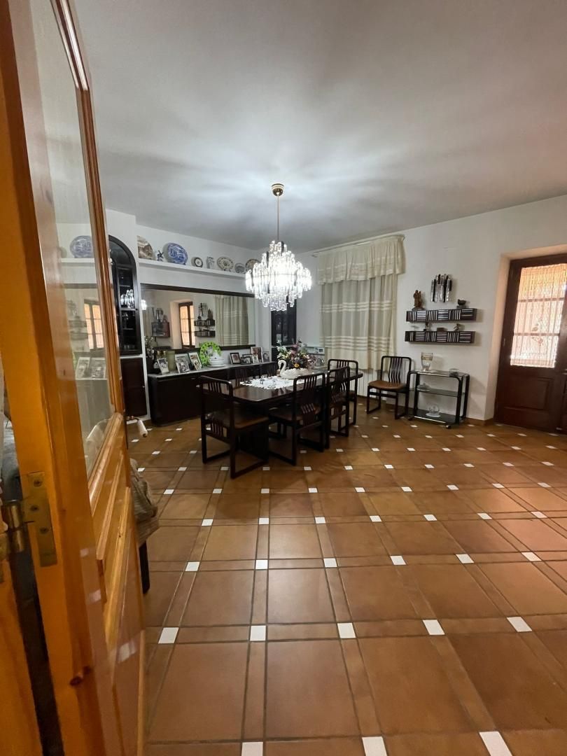 Menjador de Casa o xalet en venda en Almoster amb Calefacció, Terrassa i Moblat