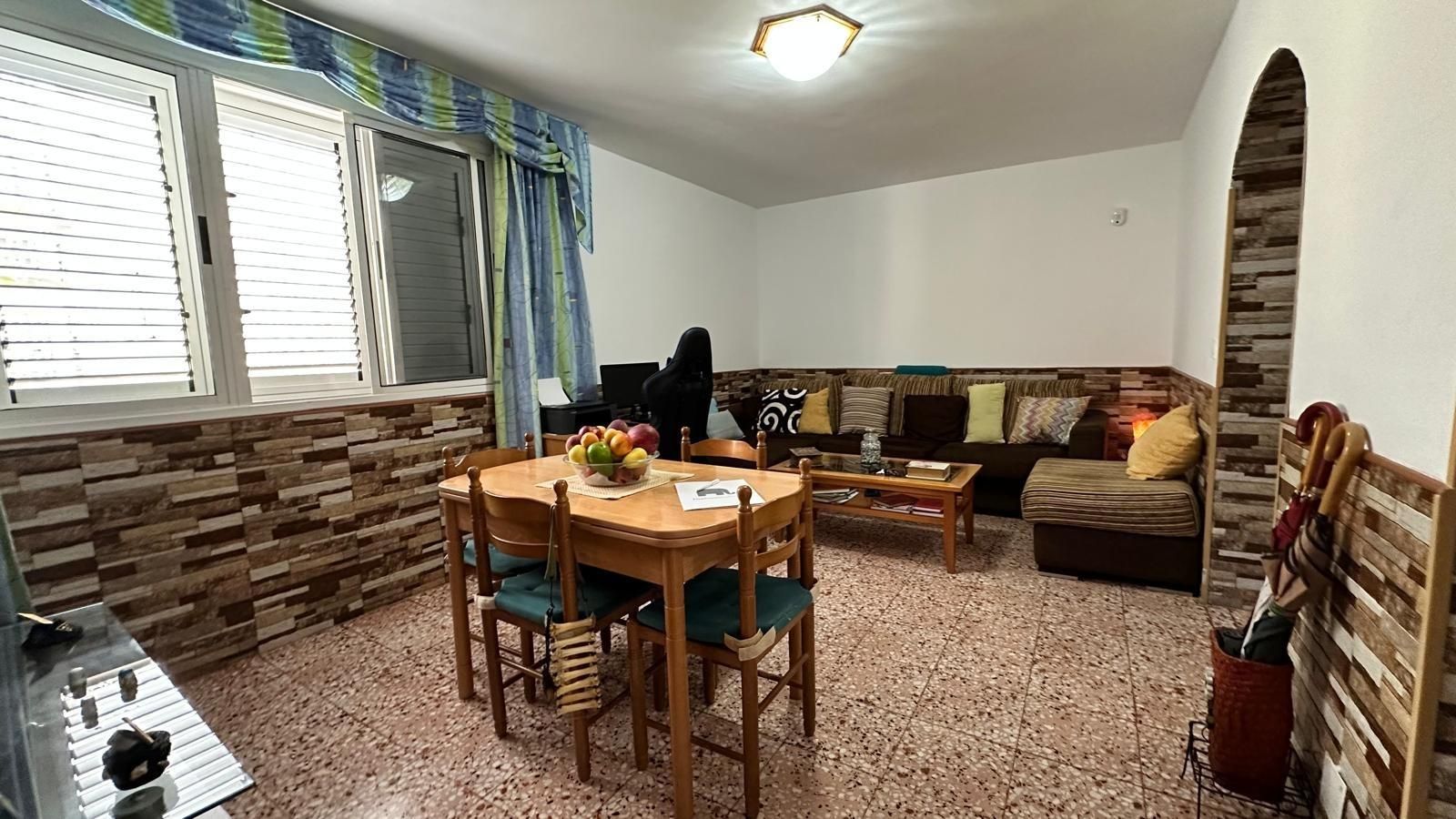 Living room of Flat for sale in Telde  with Storage room and Alarm