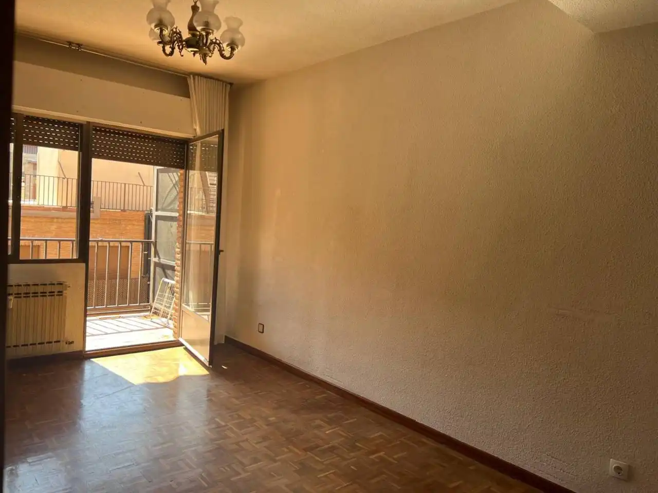 Habitación de Piso de alquiler en Toledo con Calefacción y Amueblado