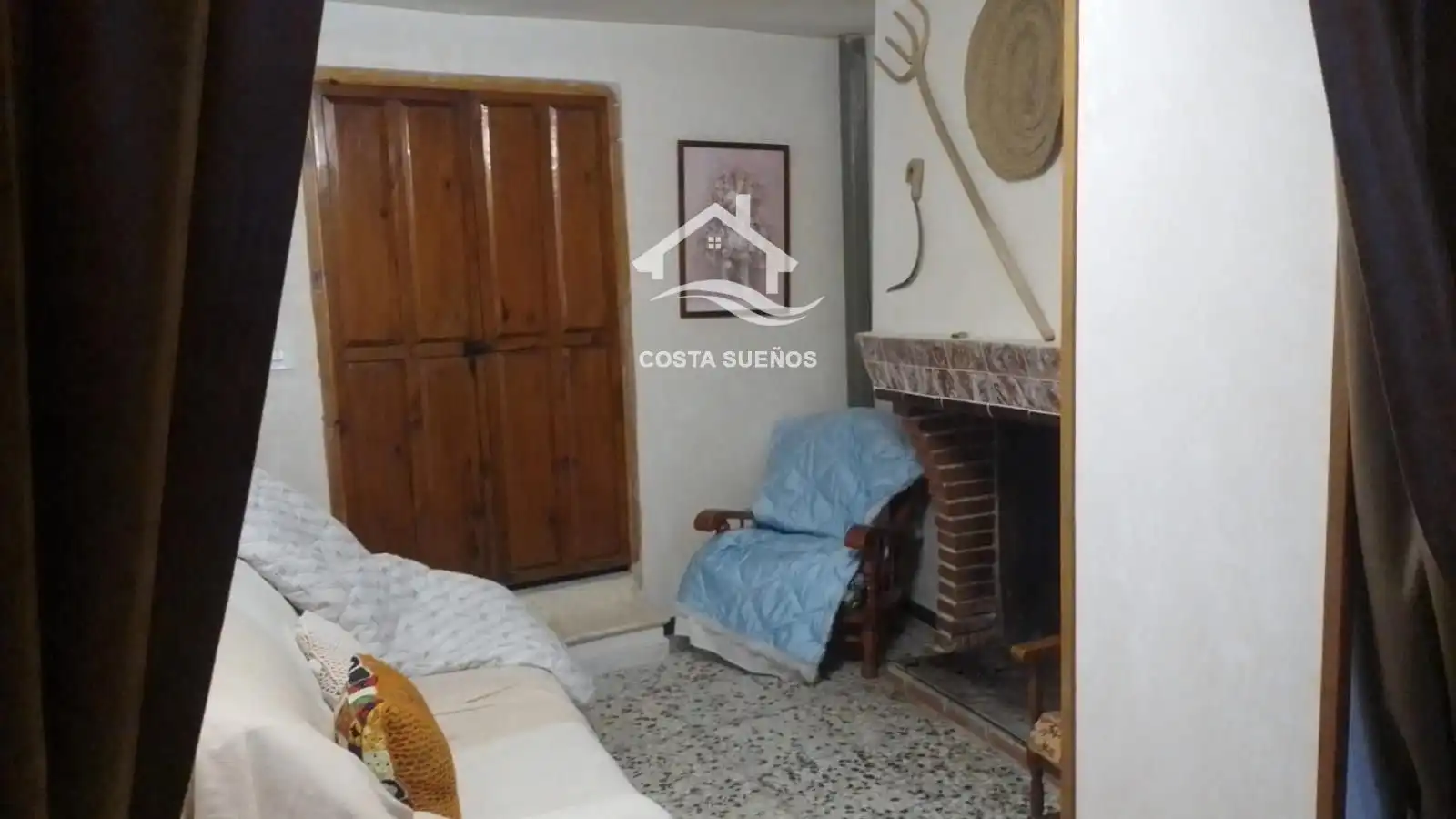 Living room of Houses for sale in Relleu  with Terrace and Furnished